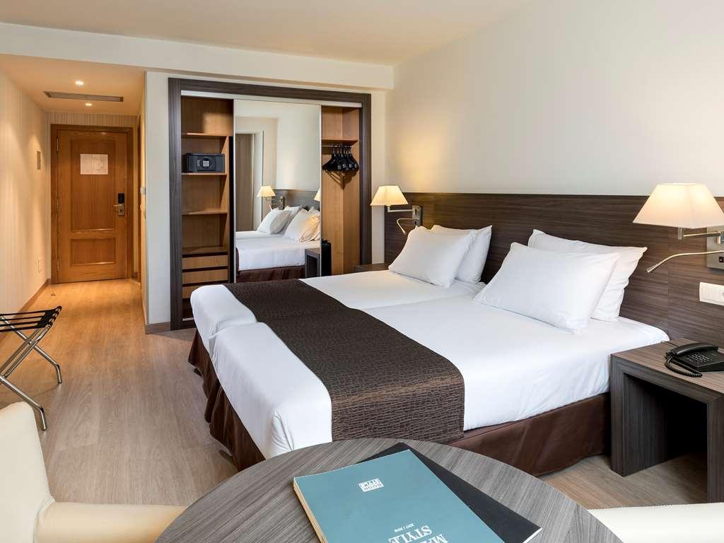 Rafaelhoteles Ventas (Adults Only) Madrid Kamer foto